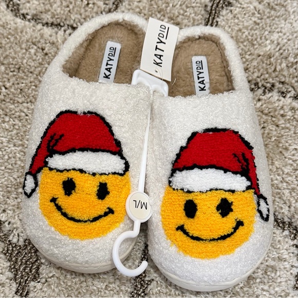 Katydid Shoes - NWT Katydid Holiday Slippers with Yellow Smiley and Red Santa Hat